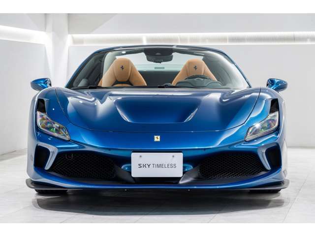 Ferrari フェラーリ 「Private View」オーナー向けCD フェラーリ F8スパイダー F1 DCT 2021年 0.9万キロ (東京都) SKY