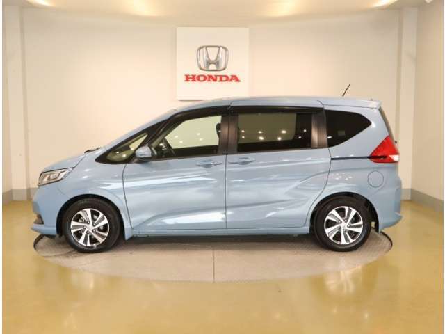 車両状態証明書付き車両です。車両状態を検査員が評価をし、結果を点数で表示しております。1台1台プロの目で事細かにチェックしている車両ですので、ご安心してお買い求めしていだけます。
