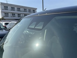 こちらの車両には衝突防止装置が付いております♪