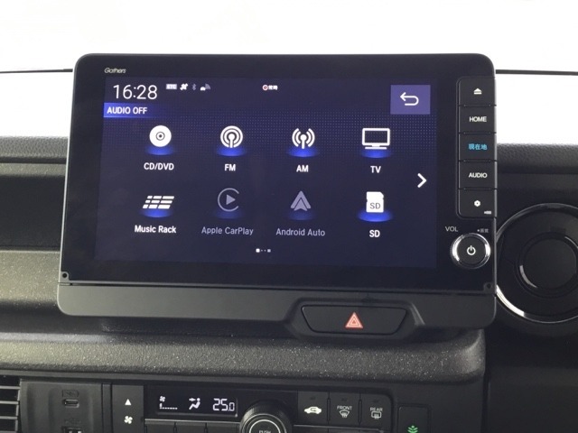 ナビ機能だけではありません、フルセグTVやDVD、ミュージックサーバー等オーディオ機能も充実しています。