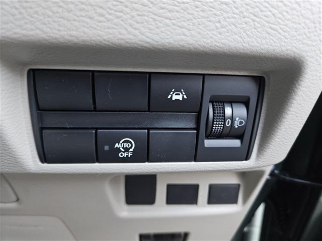 ★キズやへこみもお任せ★　当社のスタートは鈑金工場から、自社鈑金工場で代車も多数保有しており、お困りの際はぜひご相談下さい！！