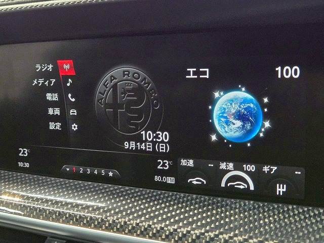 純正ディスプレイ　バックカメラ　Bluetooth再生