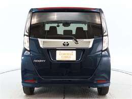バックガイドモニターで、後方を確認しながら安心して駐車することができます。運転初心者も熟練者も必須の機能ですよ！