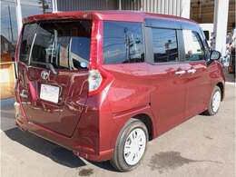 当店独自の50項目以上にわたるチェックシートにより、全車エンジン機関系、電送・装備・内装系、試乗チェック済み！安心の国の定める認証整備工場の安心納車整備☆