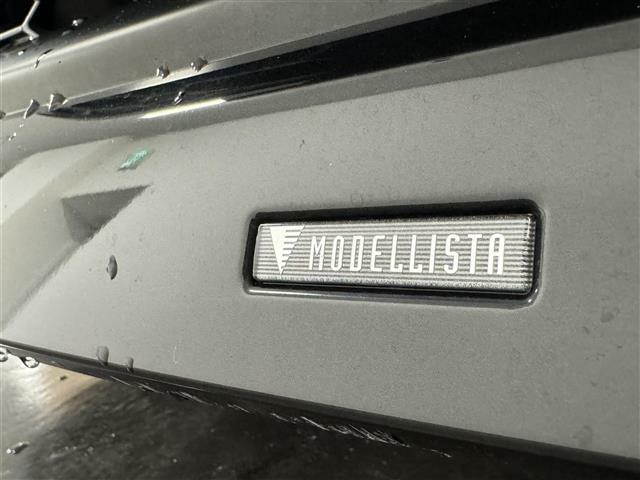 【モデリスタ】モデリスタの名前の由来は、イタリア語でデザイナーという意味の言葉です。モデリスタの独特なデザインだけではなく、同じ車種でも、他人と違う見た目にできることから人気を博しています。