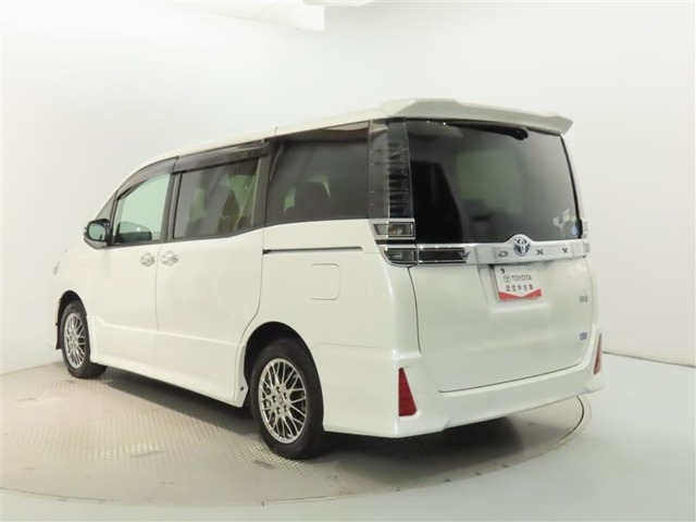 お客様のカーライフを十分にお手伝いさせて頂く為、中古車の販売は県内及隣接都県とさせて頂いております。どうぞご了承下さい。