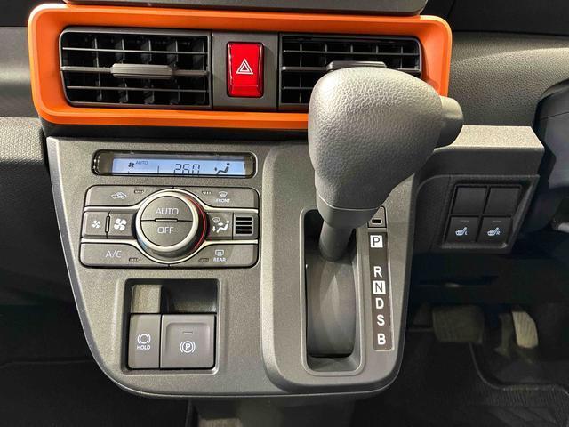 納車前にはプロのメカニックが、各部の点検を行います。ディーラーにしか出来ない品質、そしてサービスできっと満足していただけると思います！