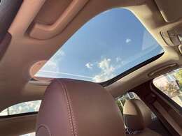 リベラーラでは、通常のオートローン（最長120回払い）の他にも「残価設定プラン」など、様々なお支払プランをご用意しております。※審査の結果、ご期待に添えない場合もございます。