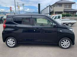 お車の車検・オイル交換・修理・鈑金塗装・ガラス修理・デントリペア・ボディコーティングなども幅広く対応しております。その際は無料で代車を貸し出し致します。車の事は何でもお任せください！