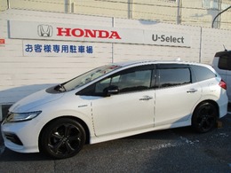 当社ではお客様に安心してお乗りいただくように整備士がしっかりと心をこめて整備しております！！