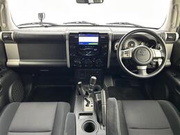【インパネ全体】全方位で視界が広く、高い目線で運転もしやすいです！