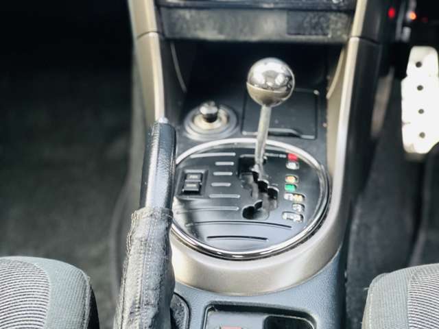 電話090-4054-7070までお気軽に問い合わせ下さい♪その際、「カーセンサーを見たよ」と教えて下さいネ！お待ちしております♪当店はメールbehedo_co_ltd@yahoo.co.jp でもお問い合わせが出来ます。