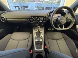 認定中古車低金利をご利用も可能となります、車種、年数、プランにて金利は変動致しますが、ローンシュミレーション作成も可能となりますので、お気軽にお申し付け下さいませ。※フリーダイヤル：0078-6002-980423