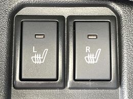 【シートヒーター】寒い日に重宝するシートヒーター！エアコンより早く温まってくれるので寒がりの人も安心ですね♪エアコンの温風は乾燥するから苦手、という方にもをおすすめです。