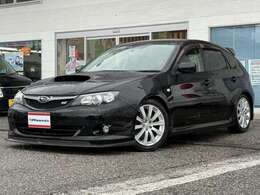 フェニックスではオンライン商談に取り組んでいます！お手持ちのスマホ、パソコンでZOOMアプリをインストールするだけで車輌がお家で見れて商談出来ます！詳しくはスタッフまで。