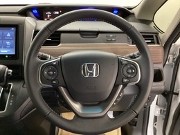 速度計周りもデザインがイイですよ！