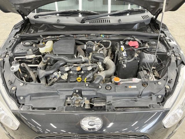親切・丁寧な専門メカニックスタッフが応対！・車検・点検整備・事故等の修理などアフターサービスも安心。お車のカスタマイズもネクステージのサービススタッフまでご相談ください！