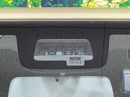 【スズキ　セーフティサポート】走行中に前方の車両等を認識し、衝突しそうな時は警報とブレーキで衝突回避と被害軽減をアシスト。より安全にドライブをお楽しみいただけます。