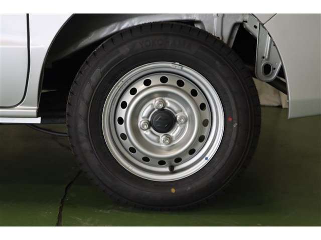 何かあった時のためにJAFがおすすめです！車のトラブルはもちろん、会員優待サービスが豊富ですのでトラブルがなくても魅力がありますよ♪