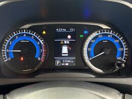 【スピードメーター】メーターがシンプルで見やすく運転しやすいですね！