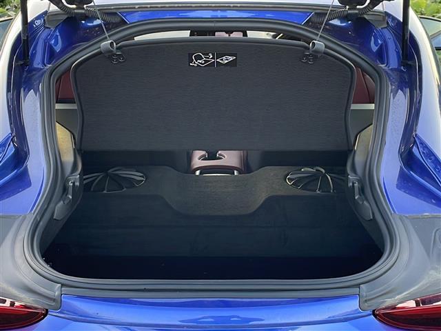 みなさまのお車選びのお手伝いをさせてください！スタッフ一同心よりご来店、お問い合わせをお待ちしております！