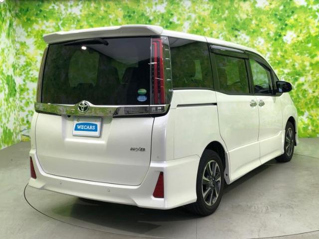 全国に店舗を展開しているのでどこでもお取り寄せが可能です！この車が気になるけど遠方だから・・・と諦める必要はありません！※別途陸送費が必要です。