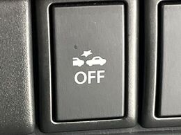 【スズキ　レーダーブレーキサポート】走行中に前方の車両等を認識し、衝突しそうな時は警報とブレーキで衝突回避と被害軽減をアシスト。より安全にドライブをお楽しみいただけます。