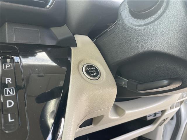 店頭販売もしておりますので、先に在庫が無くなってしまうこともございます。気になる車はまずはお問い合わせください！