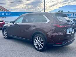 インターネットに載っていないお車もございます。ご希望の車種・グレード・色などご質問・ご希望ございましたら、お気軽にご連絡下さいませ。