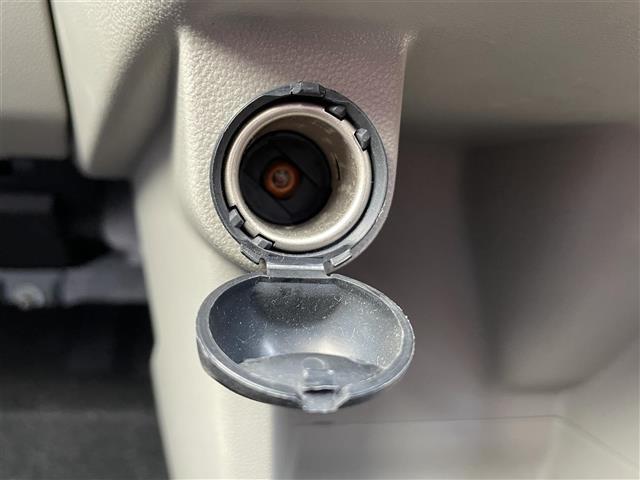店舗にて現車の確認もいただけますので、お電話で在庫のご確認の上是非ご来店くださいませ。