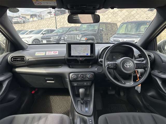 ★在庫車も高品質★　　★高年式で走行距離100km未満の、届出済み未使用車だけを仕入れております★　　★もちろん修復暦のある車は一台もございませんので、ご安心下さいませ★