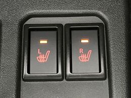 【シートヒーター】寒い日に重宝するシートヒーター！エアコンより早く温まってくれるので寒がりの人も安心ですね♪エアコンの温風は乾燥するから苦手、という方にもをおすすめです。