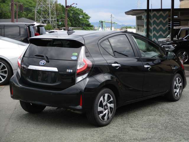 社外9型SDナビ・フルセグ・Bカメラ・Bluetooth・ビルトインETC・シートヒ-ター・ナノイー・プリクラッシュ・LKA・オートハイビーム・ソナー・走行34，790km
