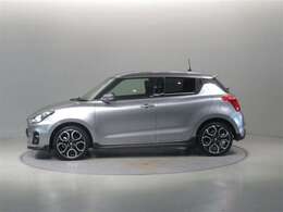 トヨタ高品質中古車洗浄「まるまるクリン」　外装はもちろん、内装はシートを外して見えないところまで徹底洗浄！お客様に責任を持って安心と美しさをお届けします！