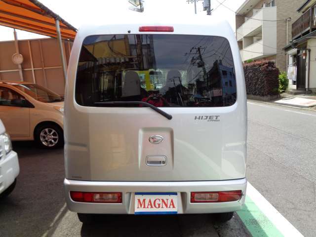 お車の状態や程度などを考慮しますと、この車体価格はかなりお買い得だと思います。正直、ただ安いだけのお車は全国にゴロゴロ御座いますが当社の車両はしっかり車両確認しておりますので安心ですョ。