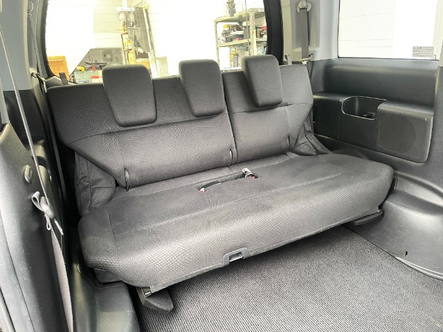 3列目シートでもゆったり座ることができます。