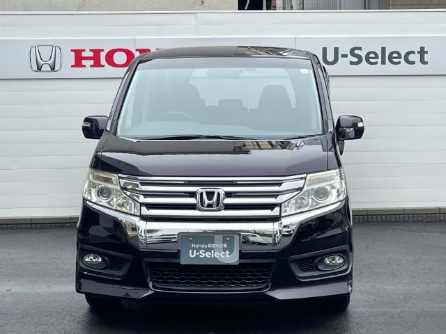 HIDヘッドライトがついていますので、視界の悪い夜道も明るく照らしてくれます。