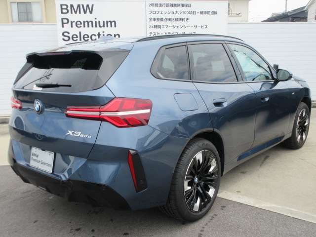 名鉄AUTOオリジナルコーティングMコートをはじめウインドフィルム施工、ドライブレコーダー取付、BMWパフォーマンスアクセサリーなど各種承ります。