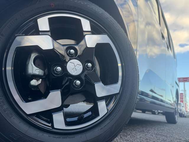 155/65R14タイヤ+14インチアルミホイール（2WD）