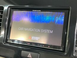 【ナビゲーション】使いやすいナビで目的地までしっかり案内してくれます。各種オーディオ再生機能も充実しており、お車の運転がさらに楽しくなります！！
