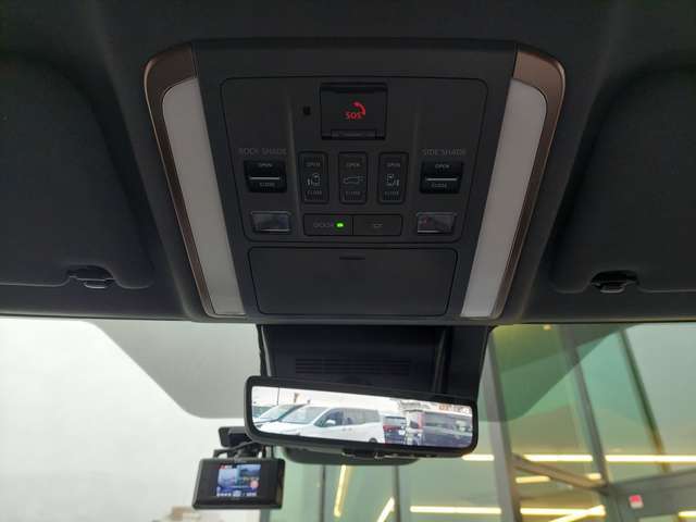 【天井】『天井』の画像になります。写真の内容に関してご不明点、ご質問等がございましたらお気軽にガリバー店舗までお問い合わせください。