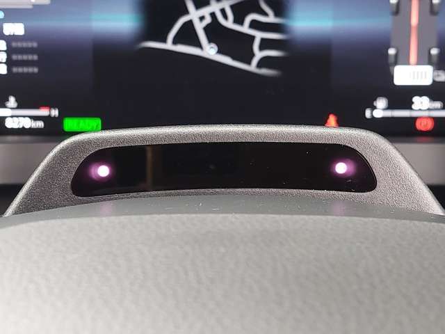 【スピードメーター】『スピードメーター』の画像になります。メーターがシンプルで見やすく運転しやすいですね！