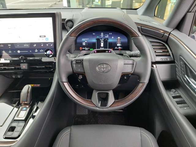 【ハンドル】『ハンドル/ステアリング』の画像になります。写真の内容に関してご不明点、ご質問等がございましたらお気軽にガリバー店舗までお問い合わせください。