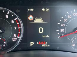 メーターパネル内のカラー液晶インフォメーションディスプレイは車両の様々な情報を切り替えて表示する事が可能！