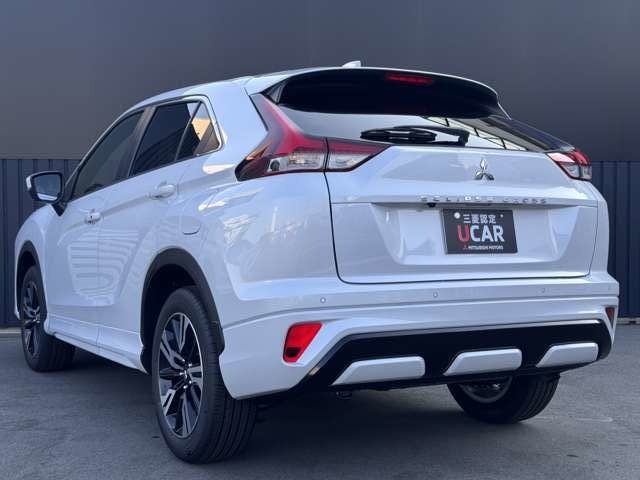 左後ろ画像です。総額表示は兵庫県内の金額になりますので、県外からのご検討の場合は陸送費用・県外登録費用が別途必要になります。