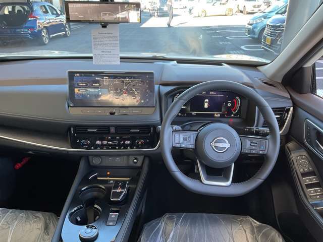 インパネ周りはこのように機能的にまとまっています。