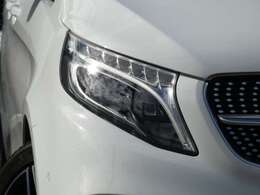 先進装備レーダーセーフティPKG（ブラインドスポットアシスト・アクティブディスタンスアシストディストロニック・レーンキーピングアシスト）＆インテリジェントドライブ（LEDインテリジェントライトシステム