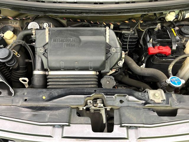 親切・丁寧な専門メカニックスタッフが応対！・車検・点検整備・事故等の修理などアフターサービスも安心。お車のカスタマイズもネクステージのサービススタッフまでご相談ください！