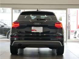 後続車両から長く見られるリヤスタイルも、Audiらしく上品で洗練されたデザインで見る人を惹きつけます。