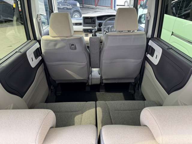 グループ総在庫数約300台以上！！また「メンテナンスサポート」「U-CAR安心サポート」等の購入後のサービスも充実！たくさんのお問い合わせ・ご来店心よりお待ちしております！